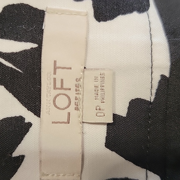 LOFT Size 0P Black & White Floral Pencil Skirt, Excellent, Like New Condition - Picture 8 of 11